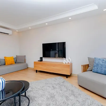 Appartement Chic With Bosphorus View