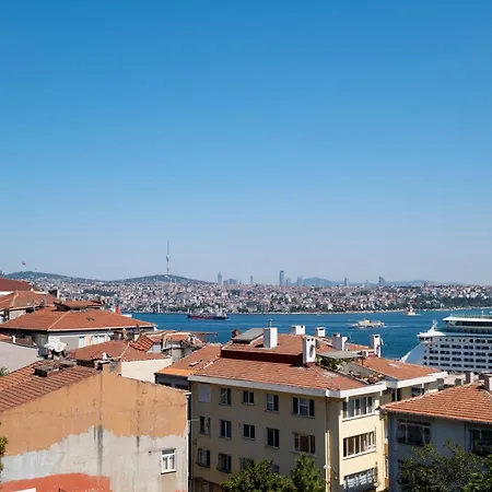 Chic With Bosphorus View